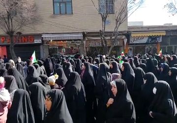 ۲۲ بهمن در زرین شهر