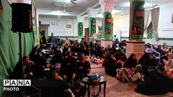 مراسم احیای شب بیست و سوم ماه رمضان در لارستان 