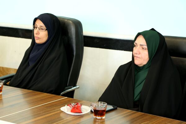 نشست صمیمی مدیر آموزش و پرورش سملقان با مسئول بسیج فرهنگیان 