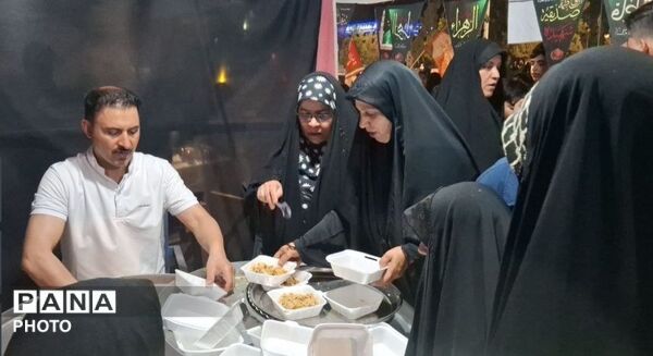 ۱۳۸ شب تداوم وفاداری در میدان امام حسین(ع) جم