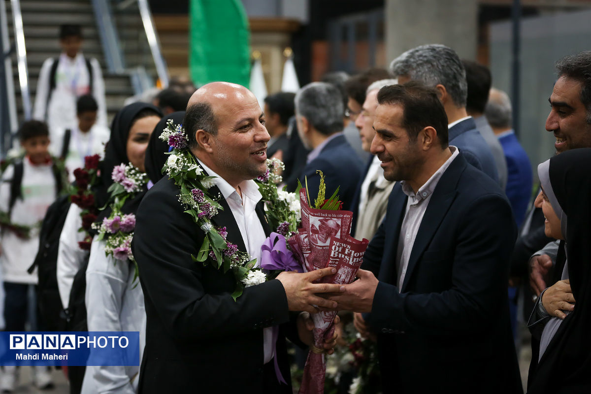 تلاش کل کاروان امید ایران برای ما ارزش طلا دارد