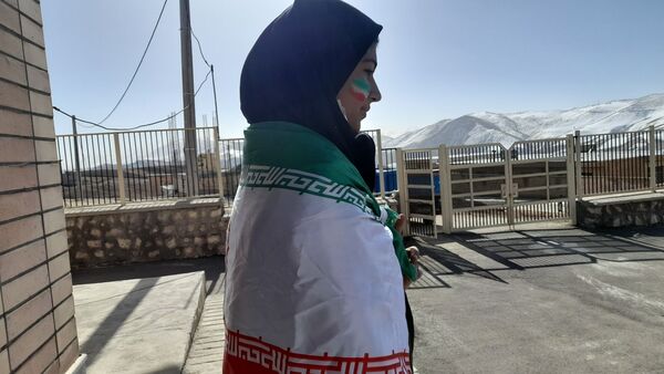 زنگ انقلاب در مدرسه فاروق منصور عباسی شهرستان اردل