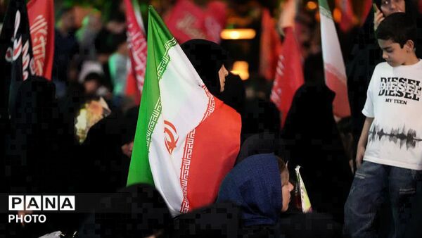 حضور فردیسی‌ها در خیابان به عشق وطن
