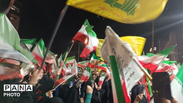 دومین اربعین حضور مردم غیور نیشابور همزمان با دومین سالگرد شهادت شهدای خدمت