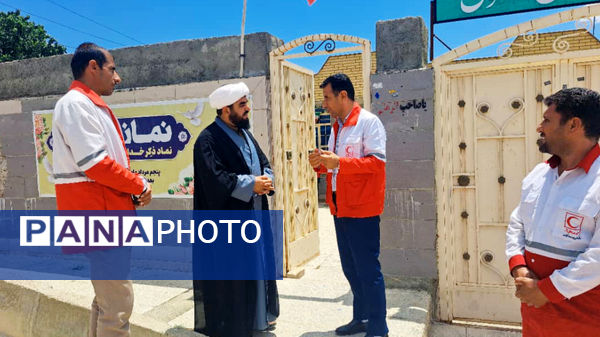  دیدار رئیس و کارکنان جمعیت هلال احمر با امام جمعه مارگون