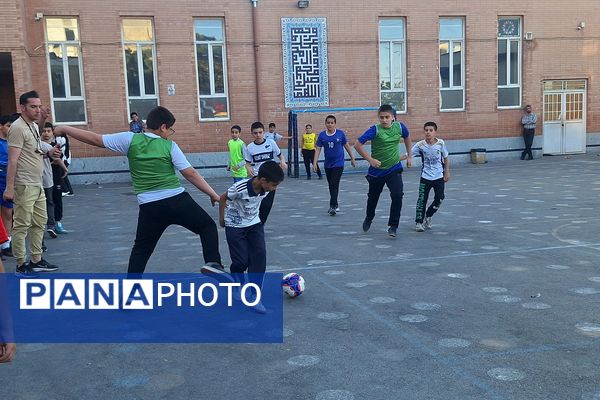 مسابقات فوتبال کلاس ششمی‌های آموزشگاه معارف ۶ 