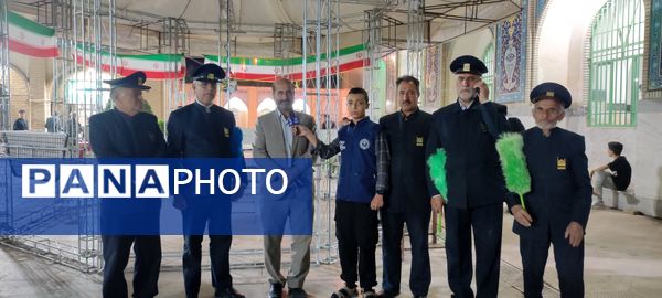 محفل انس با قرآن کریم در آستان مقدس امامزاده شعیب (ع) در شهرستان سبزوار