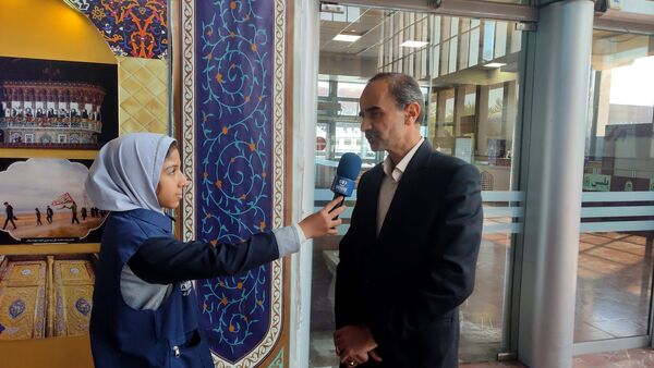 استقبال از برگزیدگان شانزدهمین المپیاد ملی فرش دستباف در مشهد