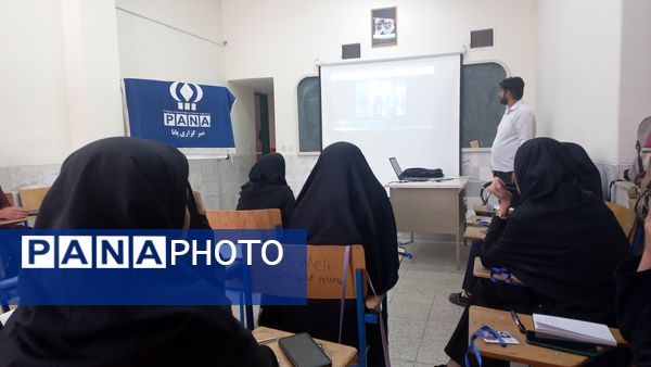 برگزاری اردوی آموزشی خبرنگار دانش‌آموزان منطقه افشار