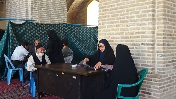میز خدمت ادارات نیشابور در نماز جمعه 