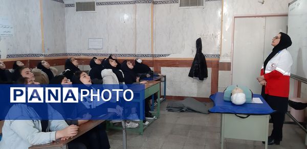 اجرای طرح دادرس در مدارس شهر قدس