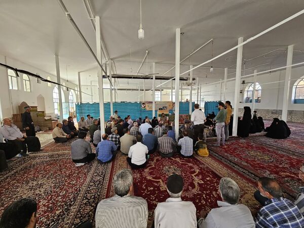 بررسی مسائل بخش لاران با حضور نماینده مجلس انجام شد