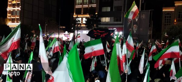 اتحاد مقدس رمز پیروزی 