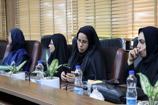 نشست صمیمانه شهردار پاکدشت با خبرنگاران و اصحاب رسانه