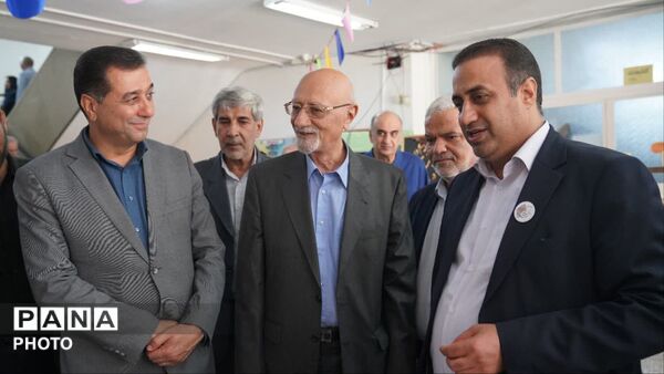 آیین استانی نامگذاری هنرستان دخترانه به نام استاد محمد صیرفیان