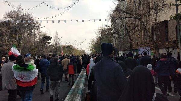 جشن پیروزی انقلاب در خیابان‌های تهران
