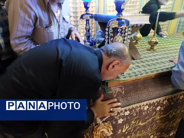 مراسم غبار روبی و زیارت ضریح مطهر سلطانعلی ابن امام محمد باقر (ع) در کربلای ایران 