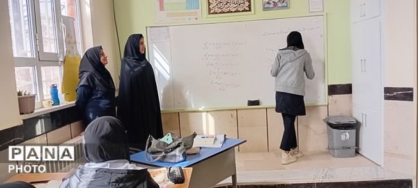 بازدید معاون آموزشی آموزش و پرورش خلیل آباد از دبیرستان مادر مهربان نقاب