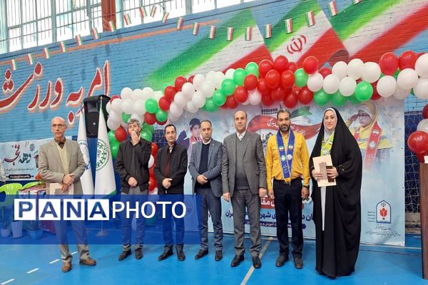 یاوران انقلاب؛روشنای مسیر نوجوانان امروز