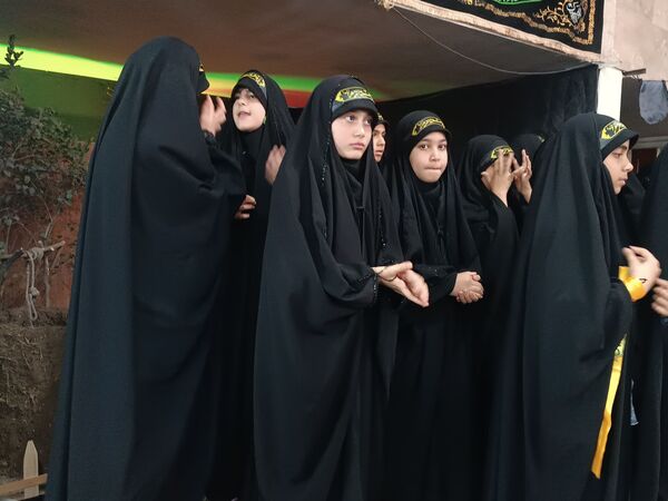گردهمایی‌ بزرگ دختران فاطمی در مسجد امام حسن عسکری (ع)