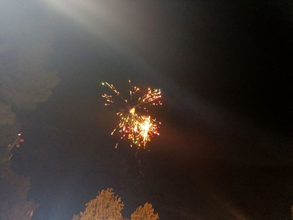 گلبانک الله اکبر در پارک‌کودک خیابان امام شهرستان کاشمر 