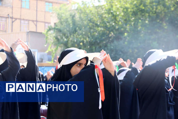 نواخته شدن زنگ مهر، ایثار و نماز در مدارس شهرستان اسلامشهر