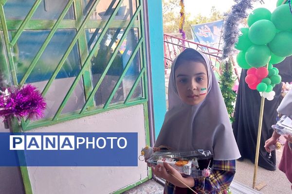 آغاز سال تحصیلی نو با شور و هیجان جشن شکوفه‌ها در مدارس پیشوا
