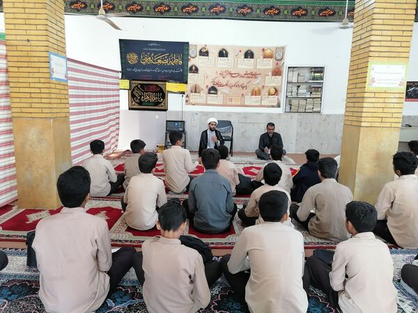مراسم ایام فاطمیه دوم در مدارس سندرک