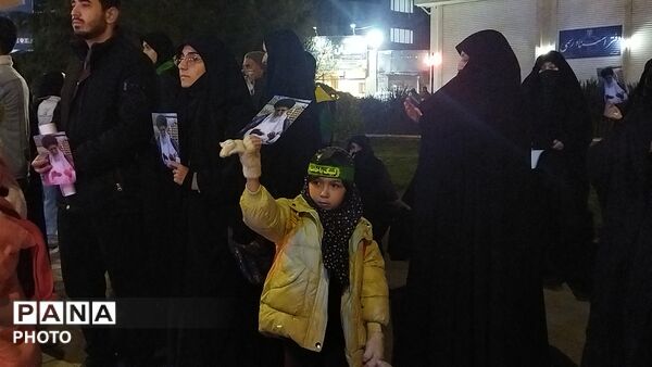 قاب هایی از حضور-۱