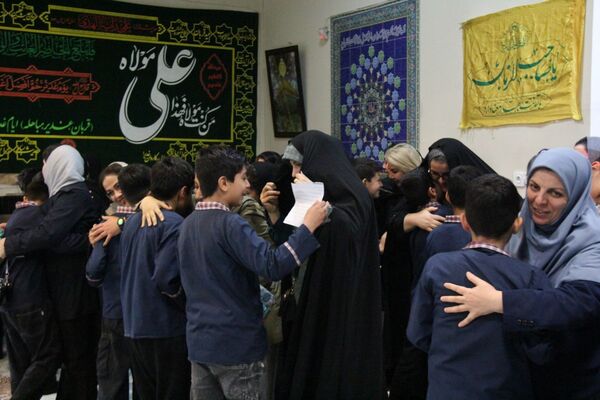  آیین گرامیداشت میلاد حضرت فاطمه(س) و روز مادر در مدارس شهرستان ملارد