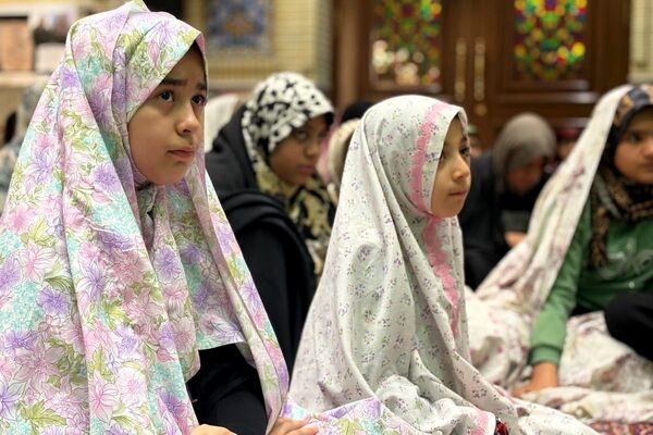 نوجوانان و جوانان در اعتکاف مسجد امام موسی کاظم (ع) گرد هم آمدند