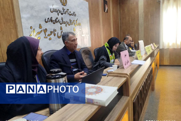 انتخابات مجلس دانش‌آموزی دختران در ناحیه ۴ شیراز