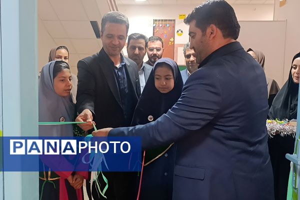 آیین افتتاحیه اتاق بازی و یادگیری در دبستان نیایش شهرستان قدس