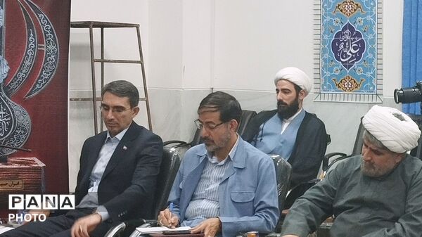 نشست شورای همکاری حوزه علمیه و آموزش و پرورش لرستان