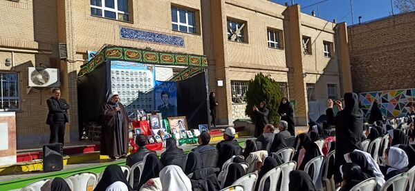 یادواره 118 شهید دانش‌آموز شهرستان بجنورد در مدرسه شاهد فاطمه زهرا(س)