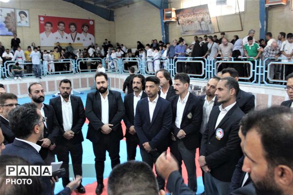 رقابت های کاراته گرامیداشت شهدای میناب در قم