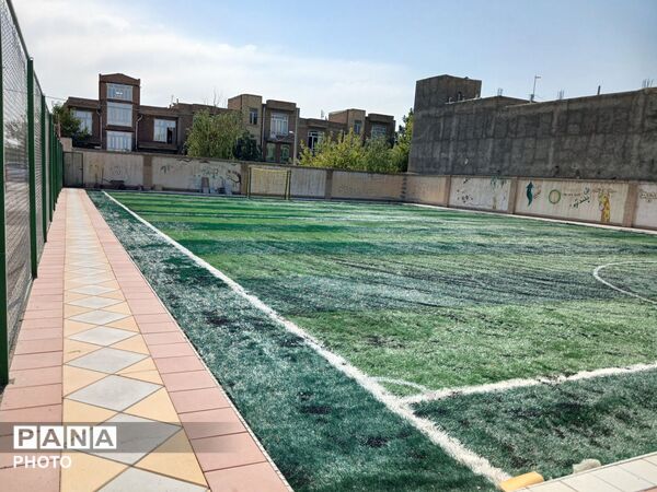 افتتاح زمین ورزشی در ملکان به مناسبت هفته دولت