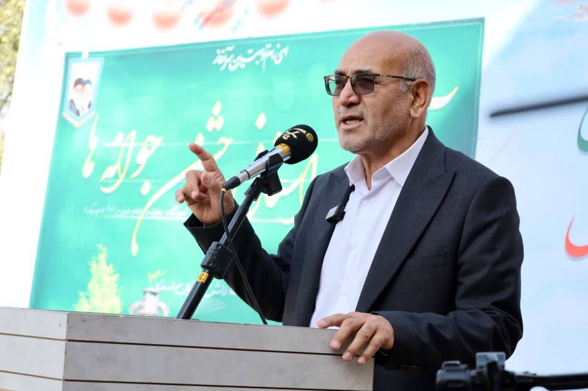 نقش آموزش و پرورش در ساخت آینده ای روشن برای جمهوری اسلامی ایران