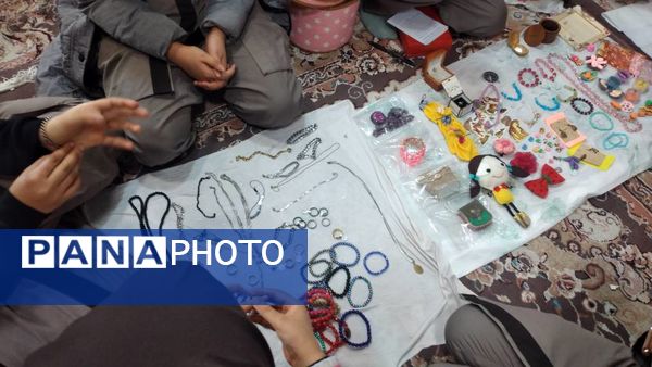 شکوفایی خلاقیت در جشنواره دست‌سازه‌های دبیرستان شهیده محبوبه دانش