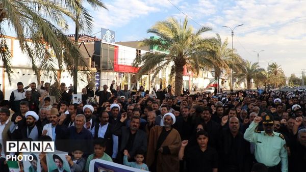اعلام بیعت تمام قد مردم فهرج با پرچمدار انقلاب