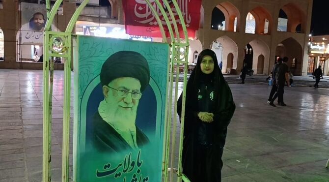 خنده و شادی در دل امیرچقماق یزد؛ دانش‌آموزان مهمان یک شب متفاوت
