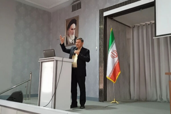 توانمندسازی مدیران مدارس زرقان در آغاز سال تحصیلی 