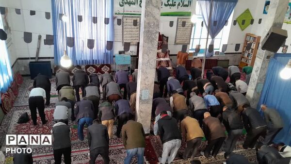 نماز عید سعید فطر در روستای نجف