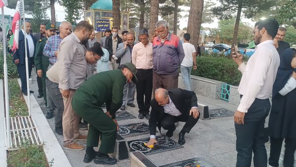 مراسم غبارروبی لاله زار شهرستان نیشابور به مناسبت گرامیداشت هفته معلم 