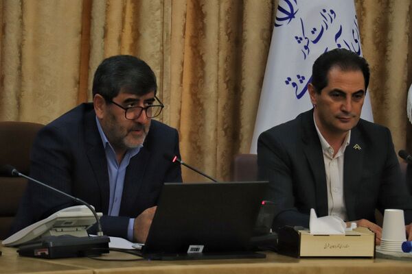 آیین رونمایی از پوستر گرامیداشت روز ملی صنعت و معدن