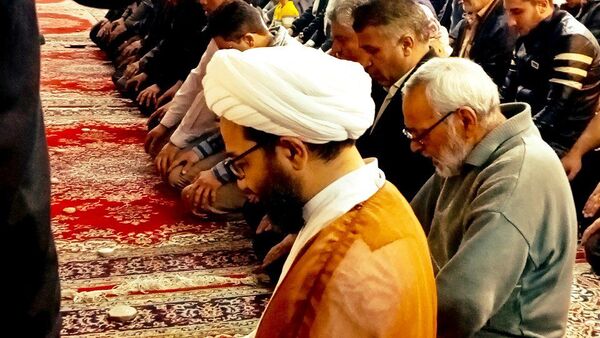 مراسم افطاری ویژه بسیجیان و خانواده بسیجیان گردان امام حسین(ع) کاشمر