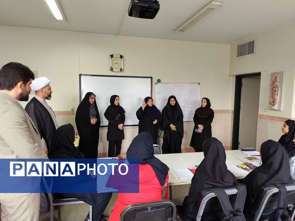 بازدید از مدارس باغچه‌بان و موفقیان به‌مناسبت روز جهانی ناشنوایان در البرز