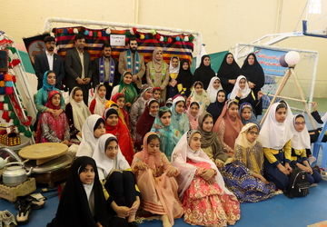 مراسم نمادین بزرگداشت سالروز تاسیس سازمان دانش آموزی در چهارمحال‌وبختیاری 