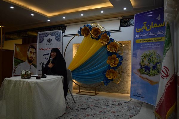 ارتقای سلامت دانش‌آموزان با برگزاری کارگاه آموزشی در مدرسه دخترانه حضرت معصومه(س)