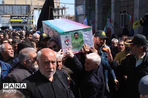 تشییع پیکر شهید سرگرد «جواد عبدی» در حملات آمریکایی - صهیونی